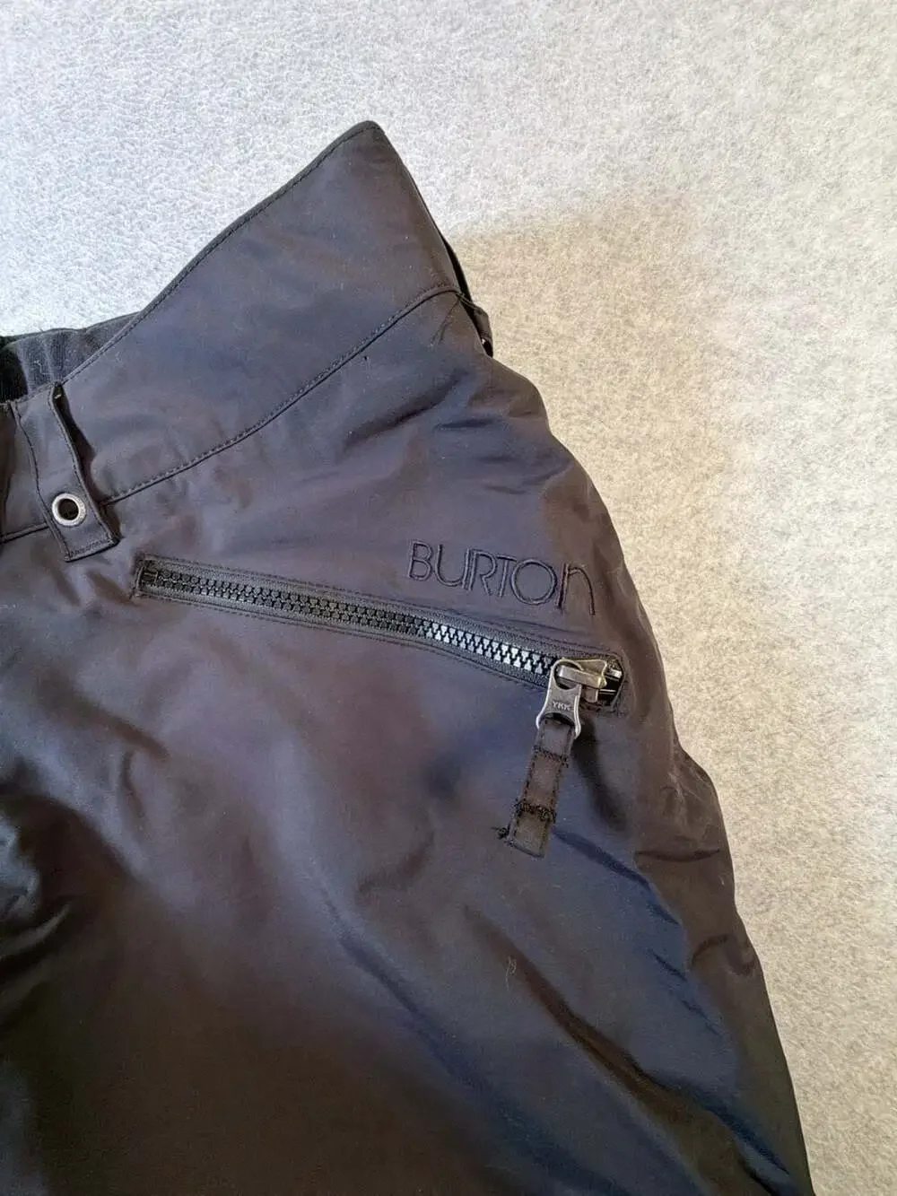 Burton Women's Black Snowboard Ski Pants Cargo Zip Pockets